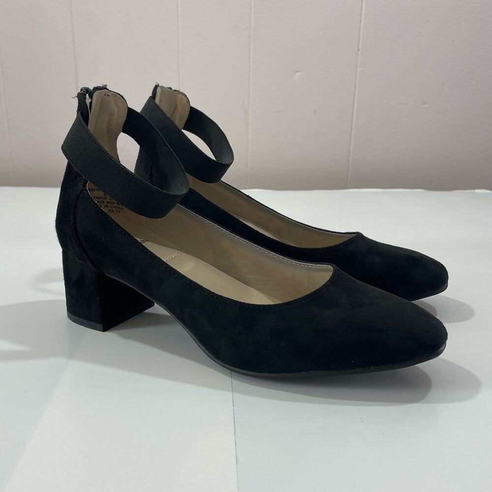 White‎ Mountain Women's Strappy Closed Toe Heel Size 8